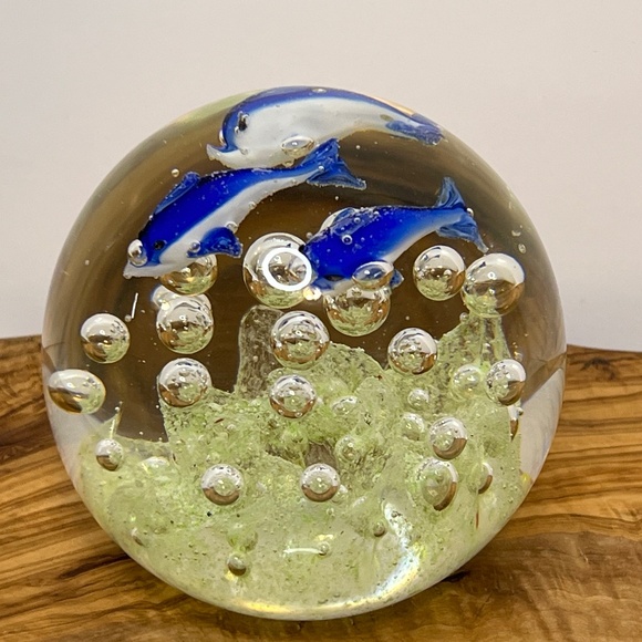 Art Glass Dolphin Paperweight Controlled Bubbles Blue Green 4.5" Murano Style - Picture 5 of 11